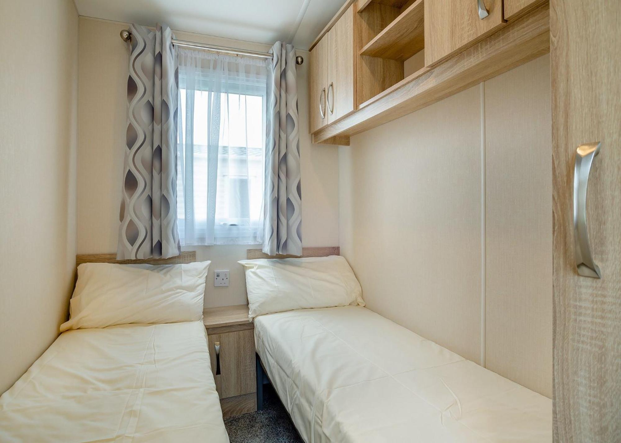 Seadown Park Hotel Charmouth Room photo