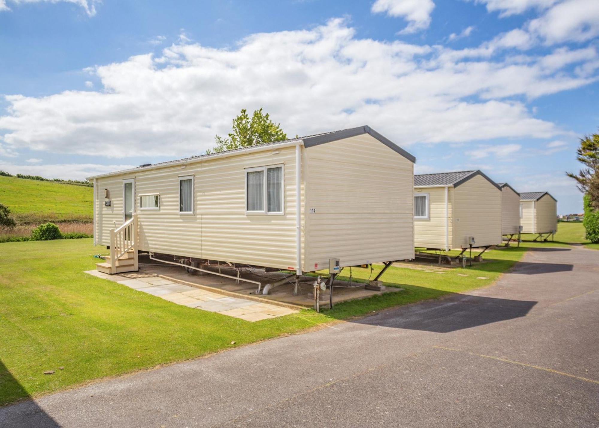 Seadown Park Hotel Charmouth Room photo