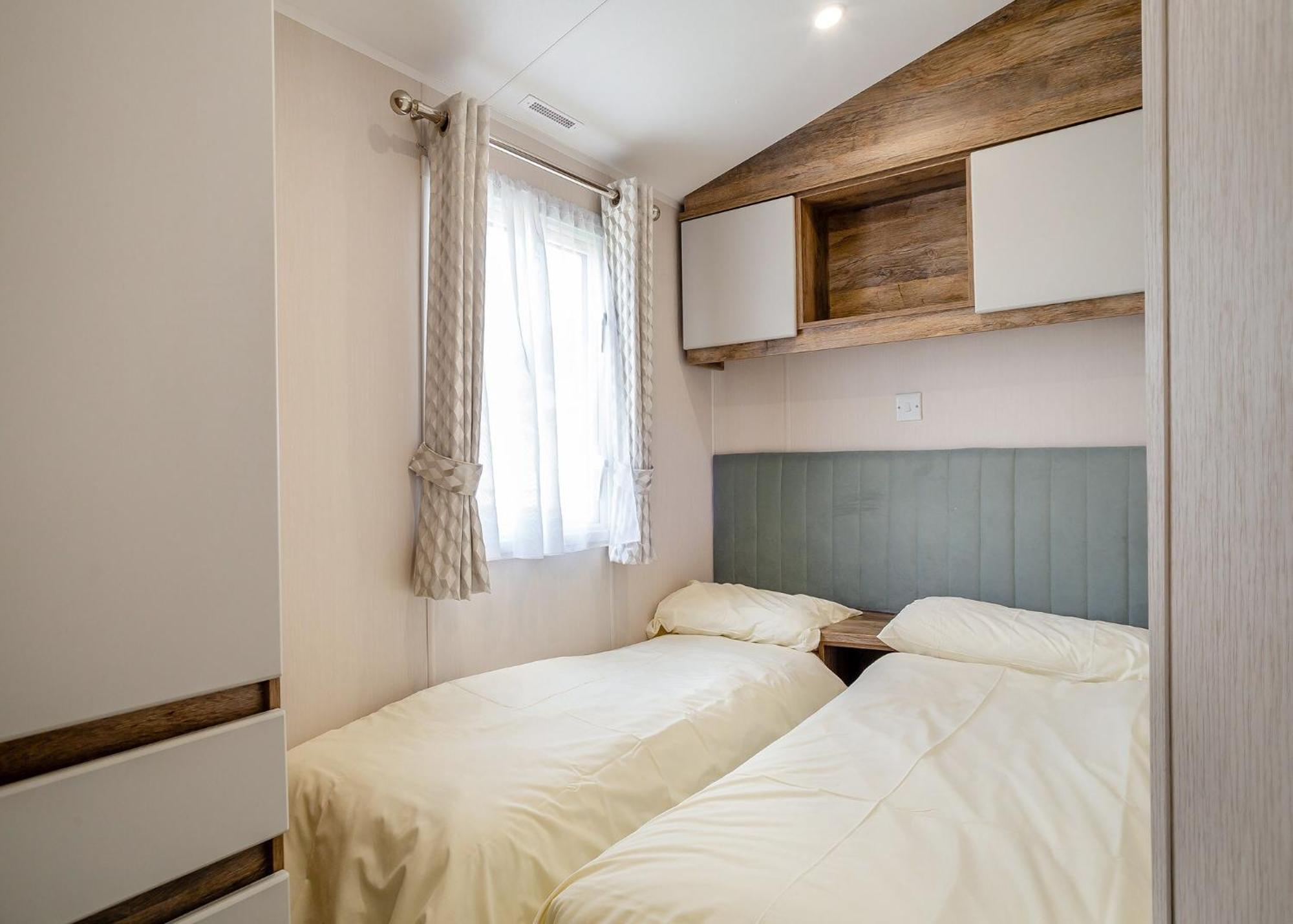Seadown Park Hotel Charmouth Room photo